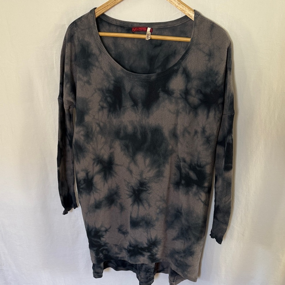 Left on Houston Black and Gray Tie-Dye Scoop Neck Tunic